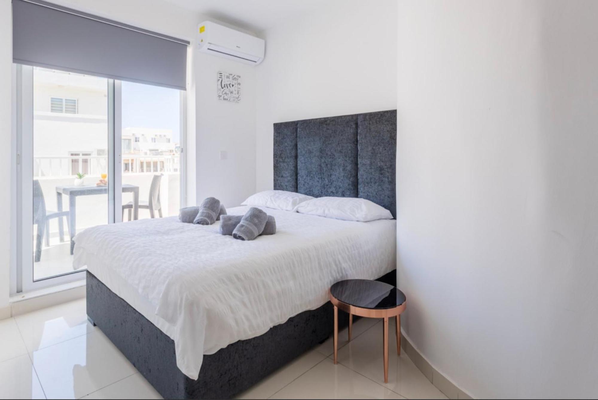 Saint Julian - Lovely Apartment With Terrace - Cityapartmentstay Saint Julian's Exterior foto